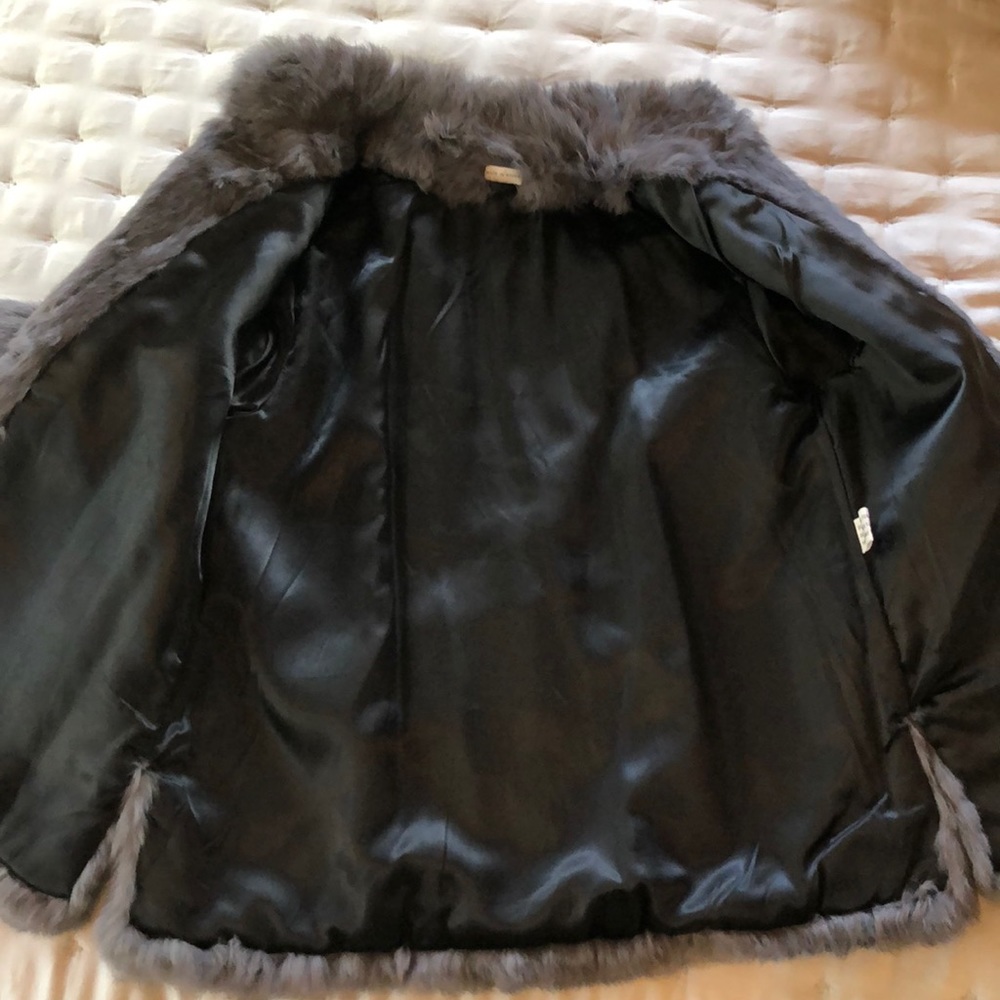 Stunning Vintage Rabbit Coat - Picture 7 of 8